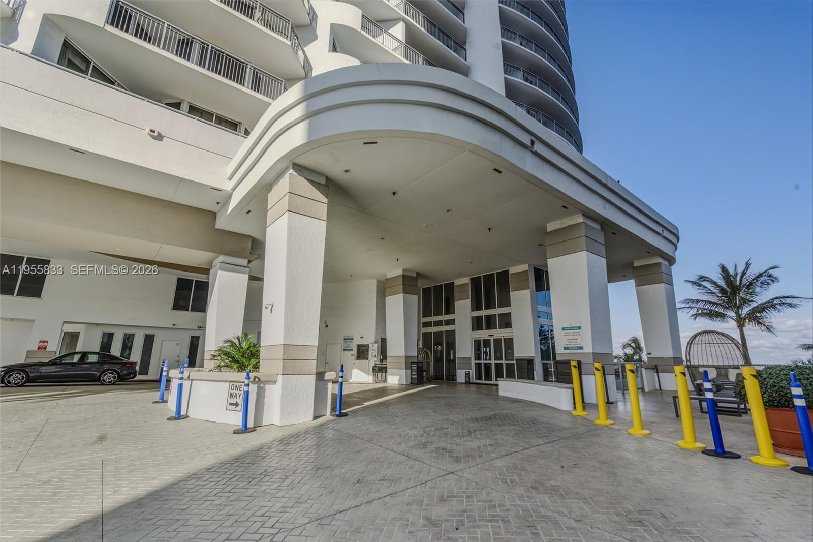 See details 2401 2 / 3 1470 sq. ft. $ 2026-01-30 0 Photo