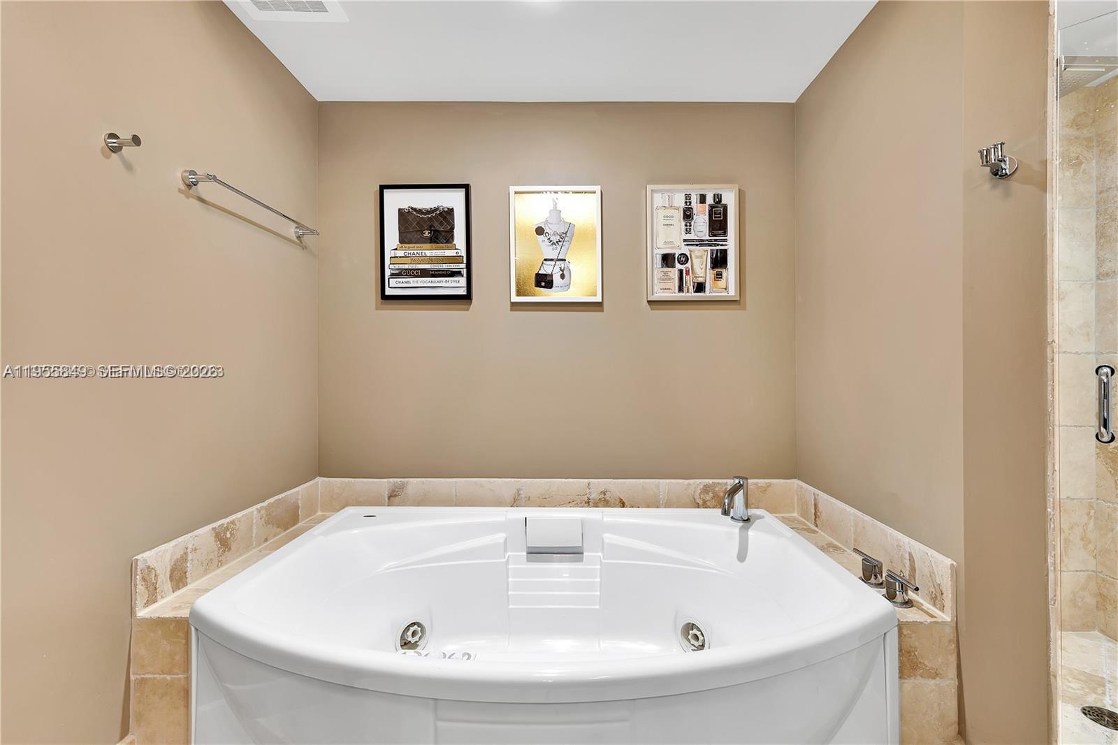 1507 3 / 3 1434 sq. ft. $ 2026-01-30 0 Photo