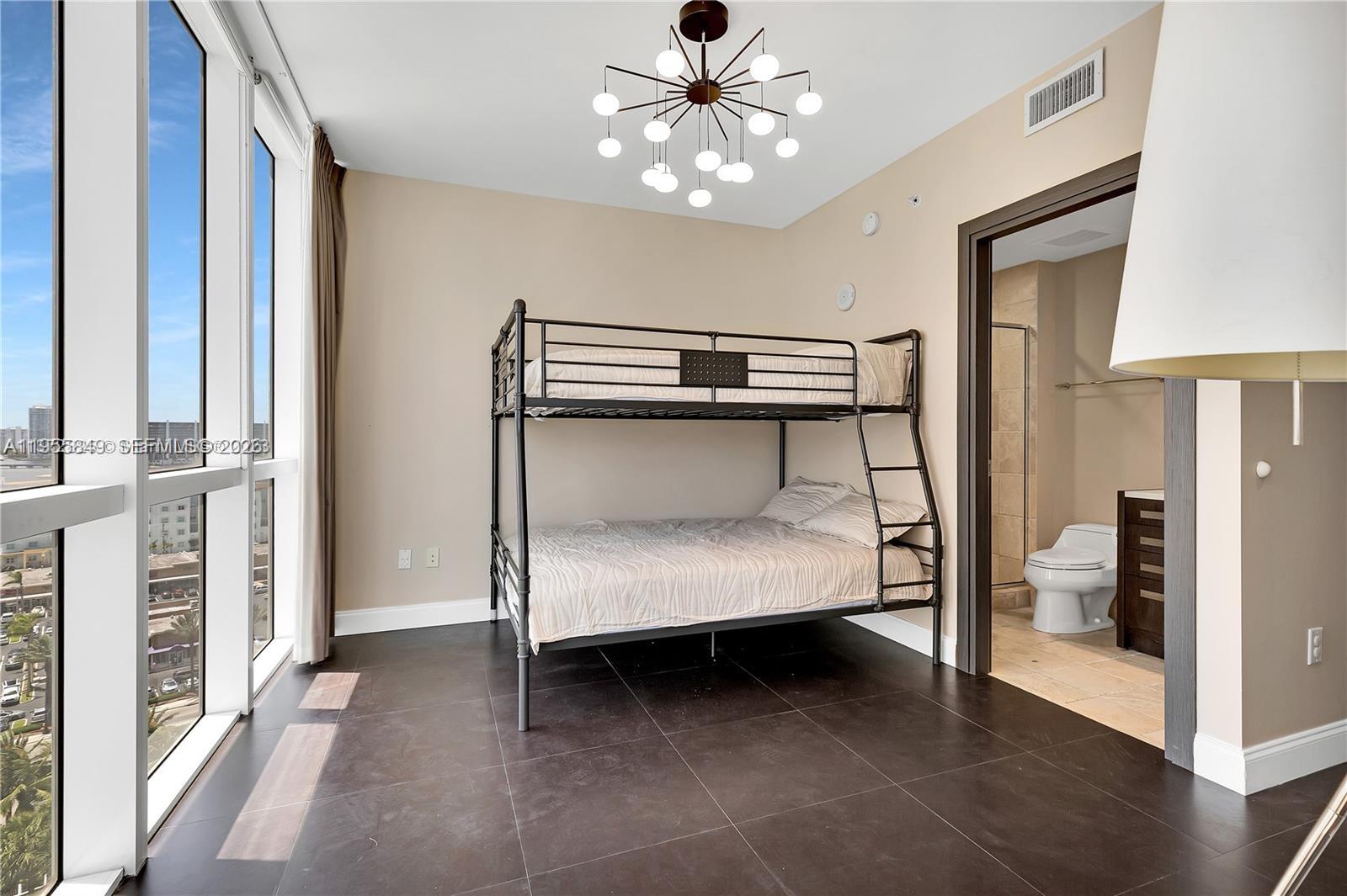 1507 3 / 3 1434 sq. ft. $ 2026-01-30 0 Photo