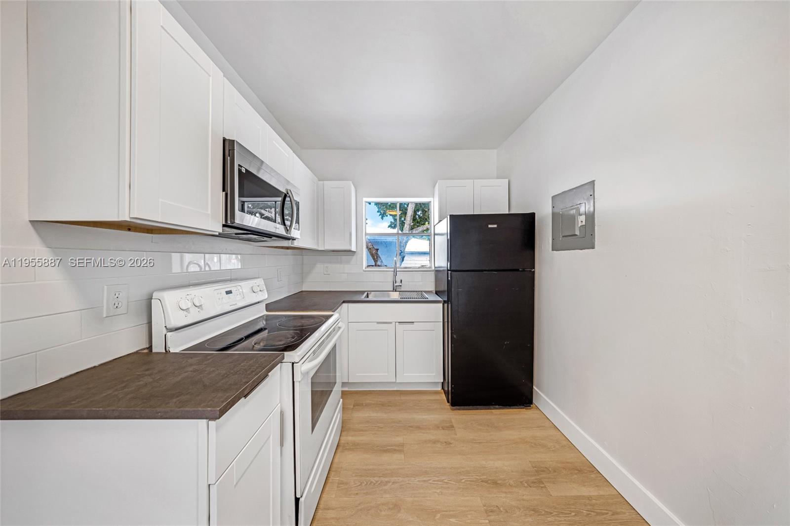   /  2407 sq. ft. $ 2026-01-30 0 Photo