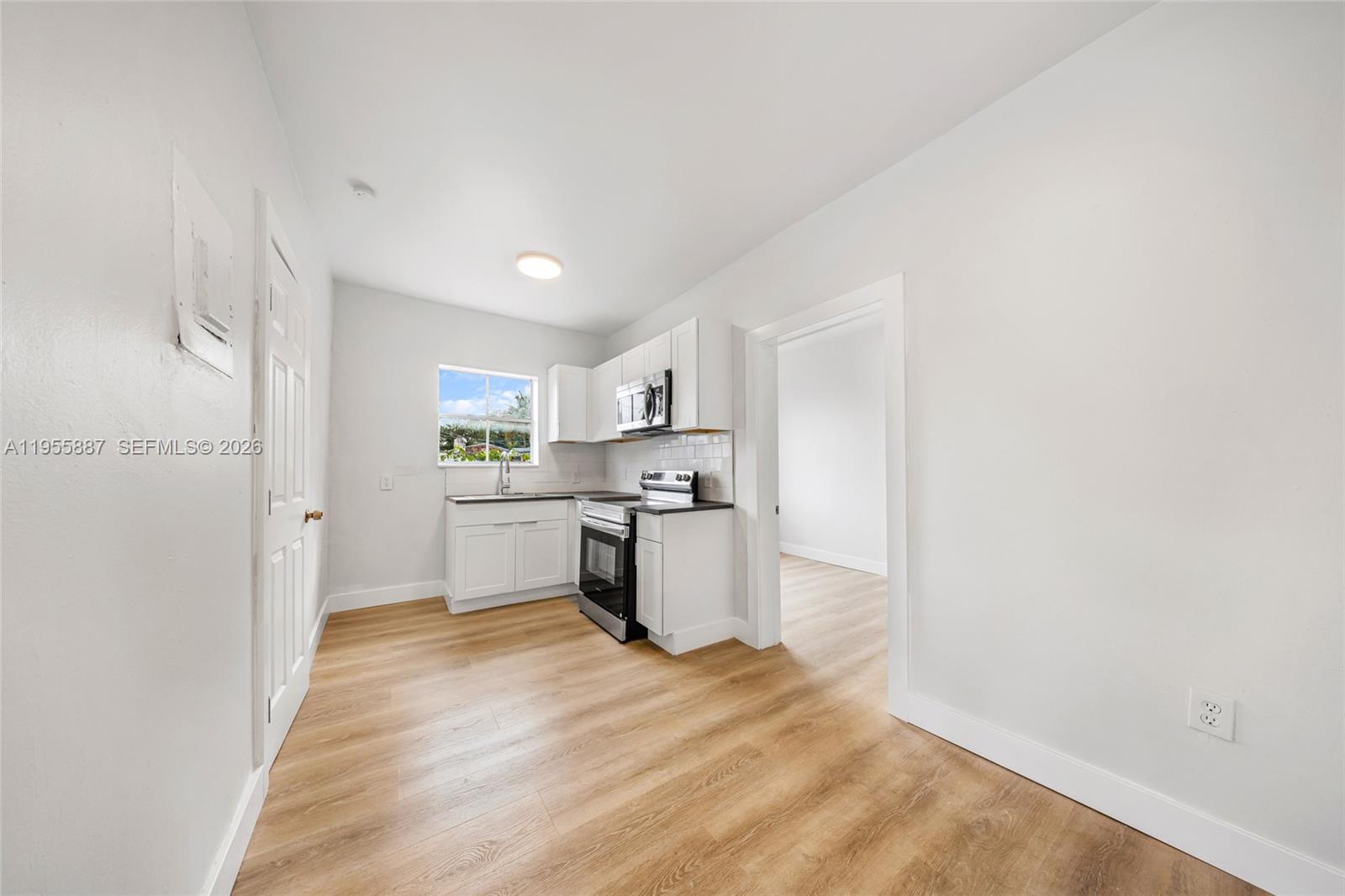   /  2407 sq. ft. $ 2026-01-30 0 Photo