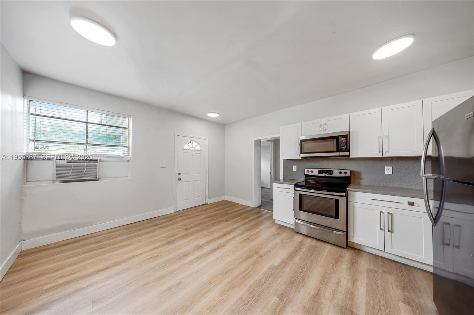   /  2407 sq. ft. $ 2026-01-30 0 Photo