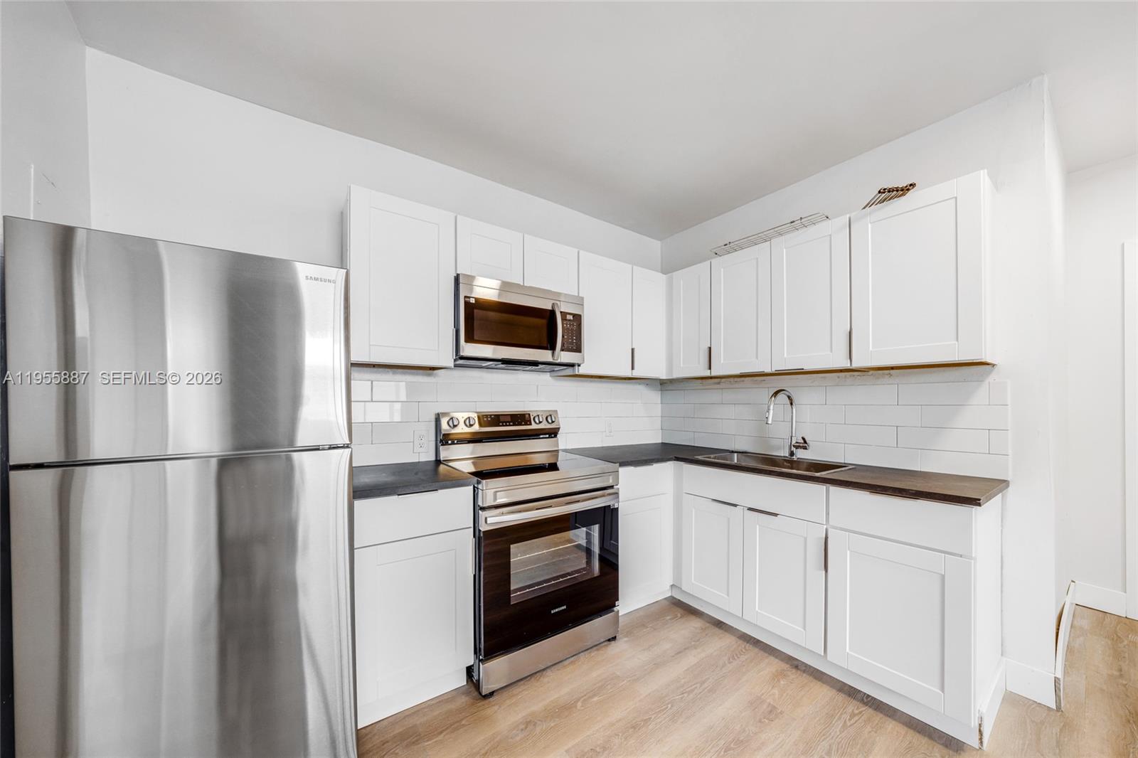   /  2407 sq. ft. $ 2026-01-30 0 Photo