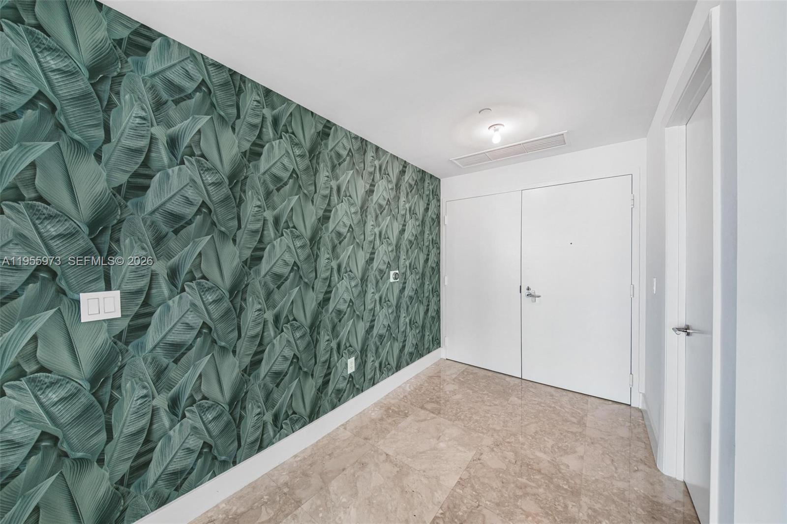 Photo of 3131 188th St  #2-803, Aventura, Florida, 33180 - 