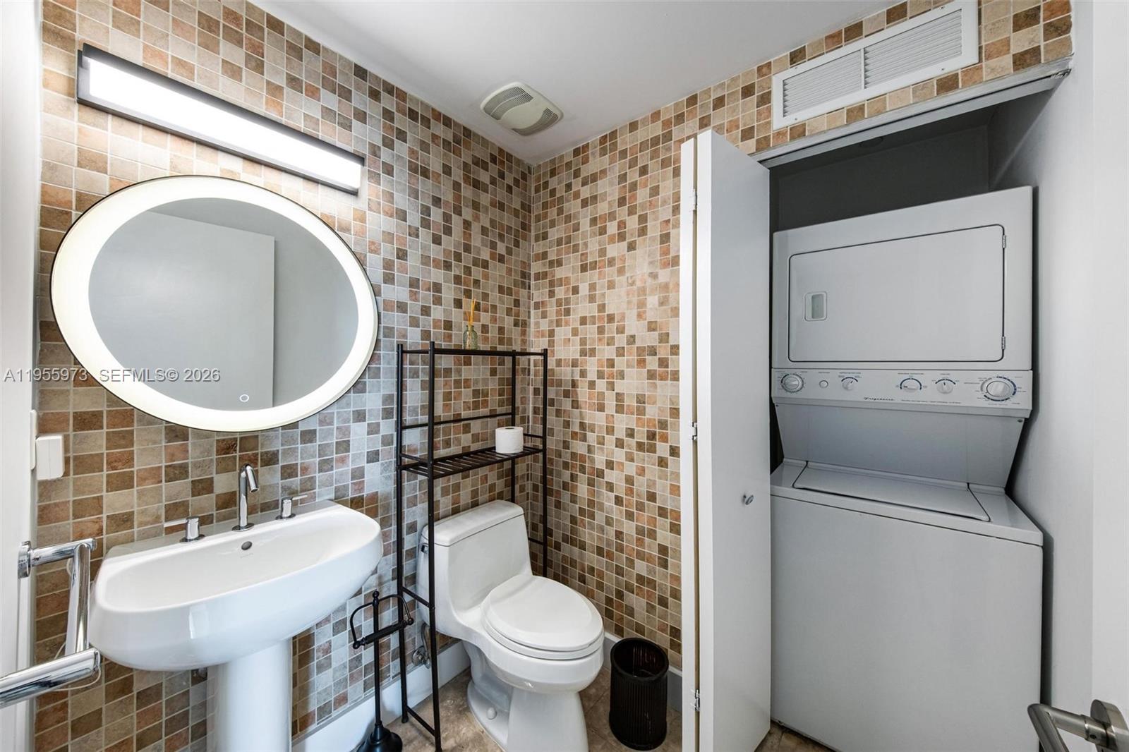 Photo of 3131 188th St  #2-803, Aventura, Florida, 33180 - 