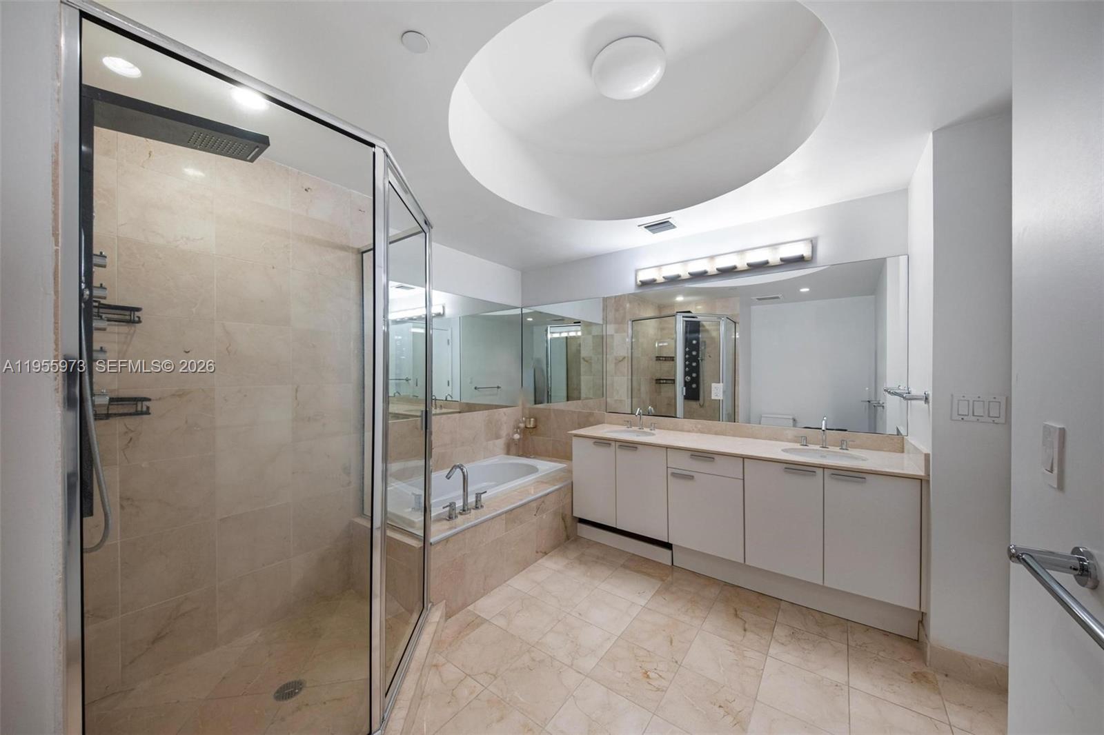 Photo of 3131 188th St  #2-803, Aventura, Florida, 33180 - 