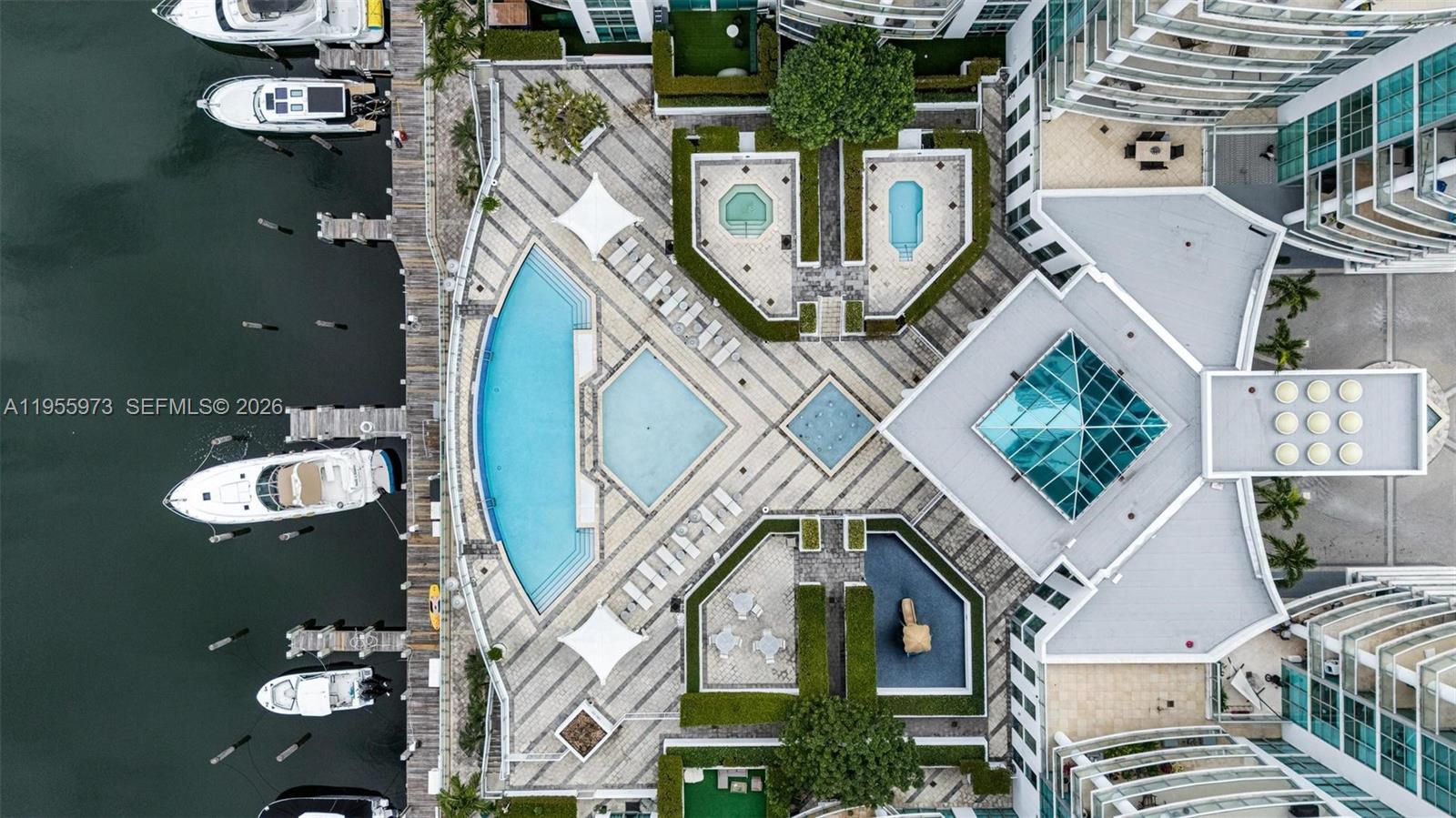 Photo of 3131 188th St  #2-803, Aventura, Florida, 33180 - 