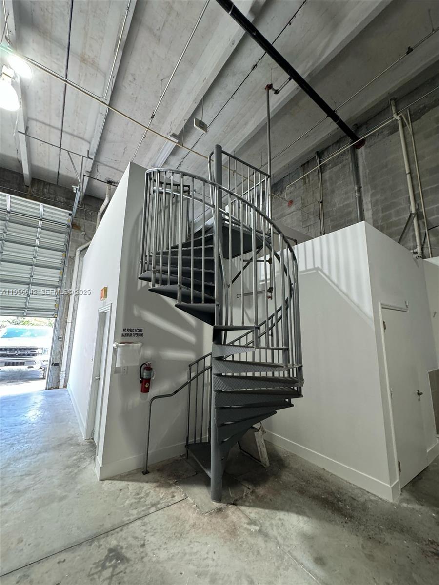 See details 13 / sq. ft. $ 2026-01-30 0 Photo