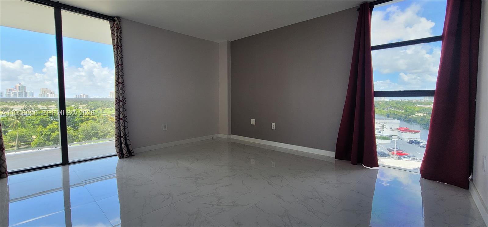 Photo of 3701 Country Club Dr #807, Aventura, Florida, 33180 -