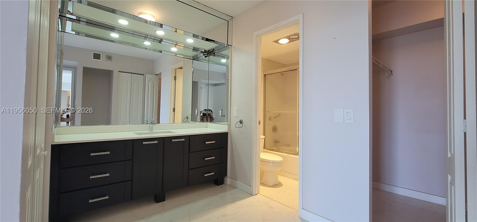 Photo of 3701 Country Club Dr #807, Aventura, Florida, 33180 -