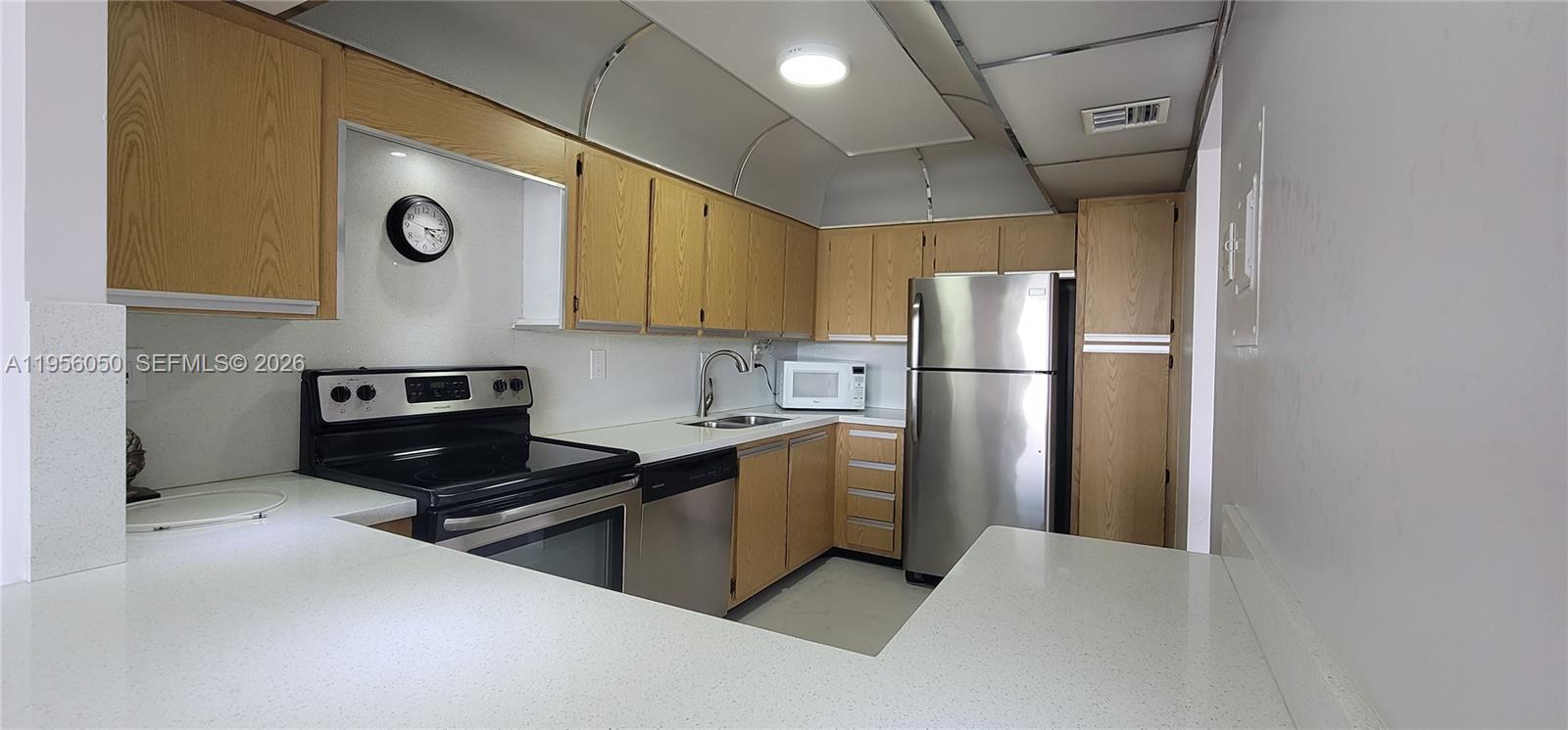 Photo of 3701 Country Club Dr #807, Aventura, Florida, 33180 -