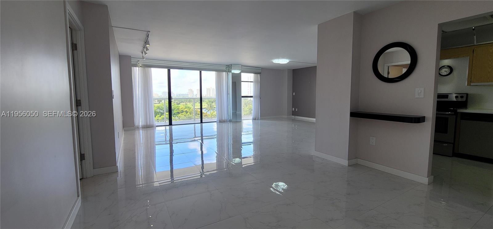 Photo of 3701 Country Club Dr #807, Aventura, Florida, 33180 -