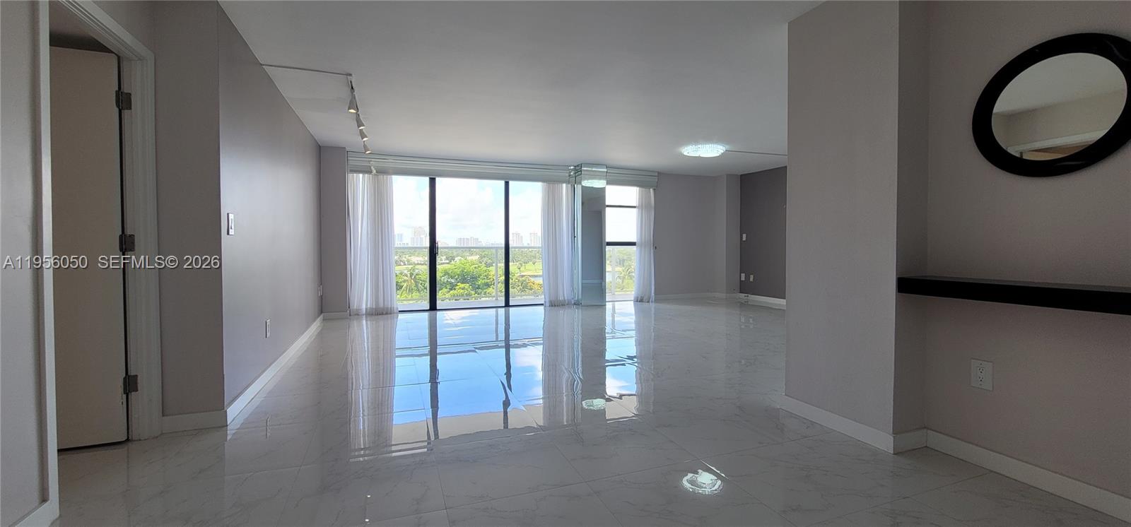 Photo of 3701 Country Club Dr #807, Aventura, Florida, 33180 -