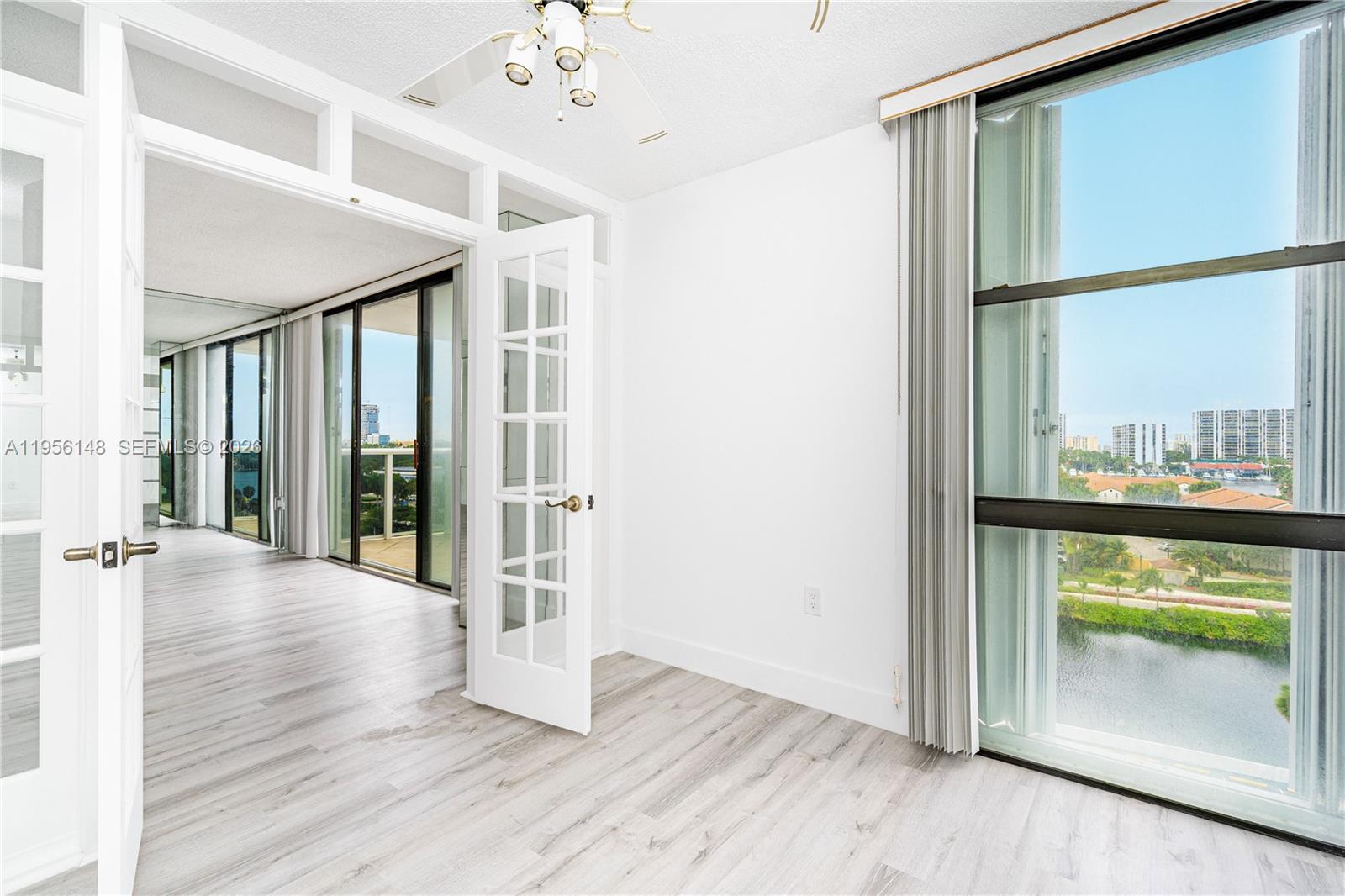 Photo of 3625 Country Club Dr  #901, Aventura, Florida, 33180 - 