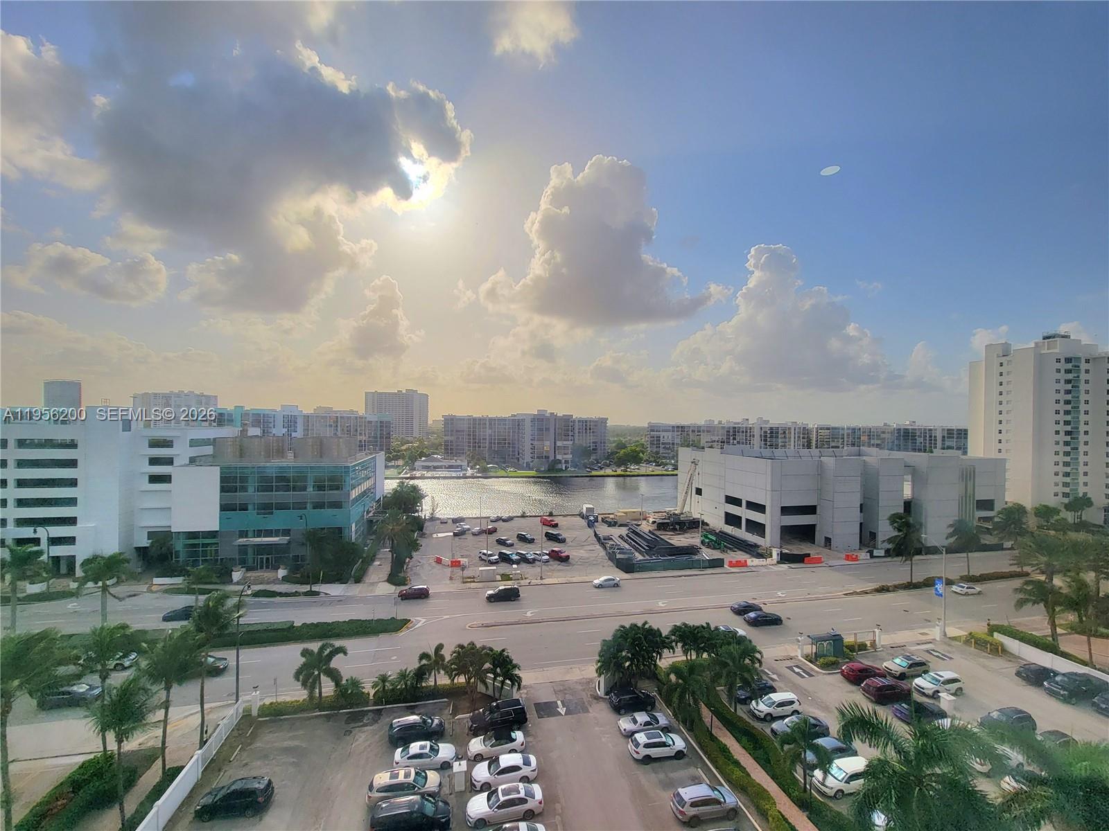 Photo of 3505 Ocean Dr  #901, Hollywood, Florida, 33019 - 