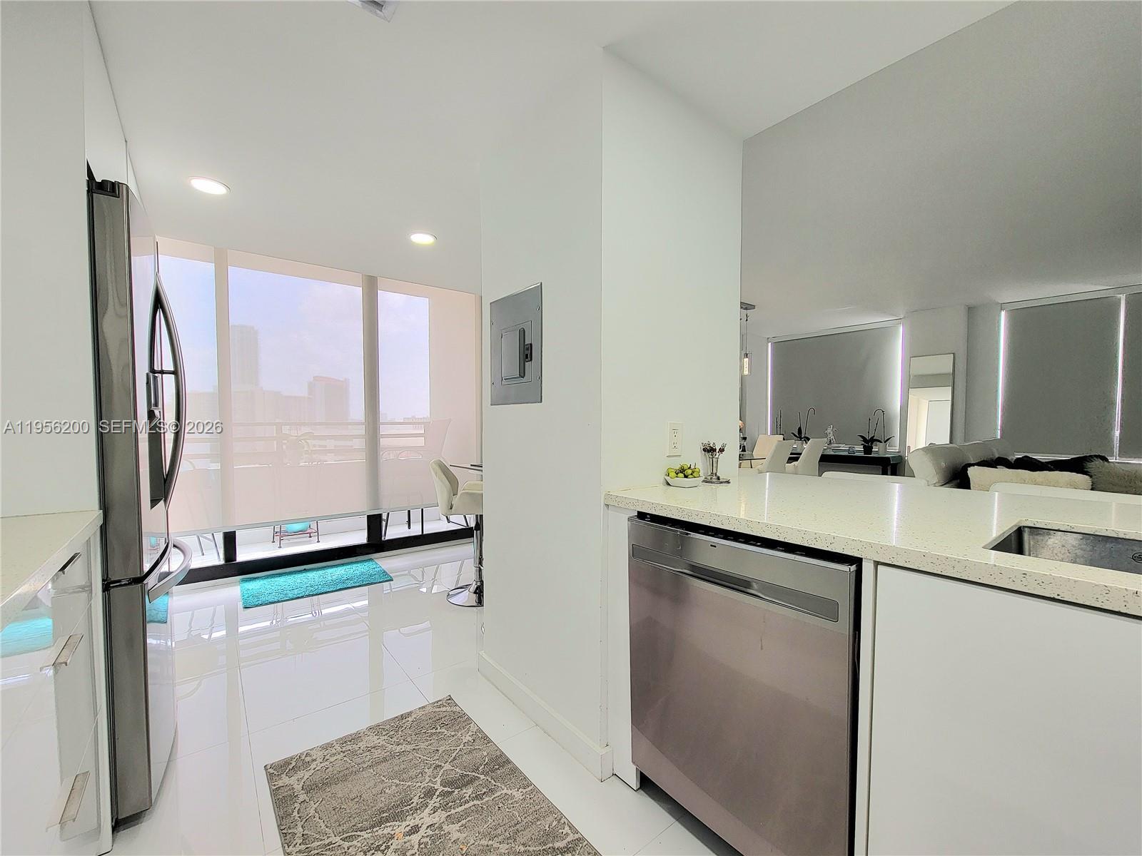 Photo of 3505 Ocean Dr  #901, Hollywood, Florida, 33019 - 