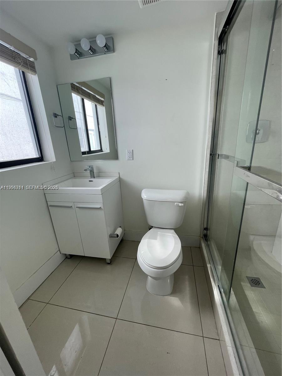   /  3024 sq. ft. $ 2026-01-31 0 Photo