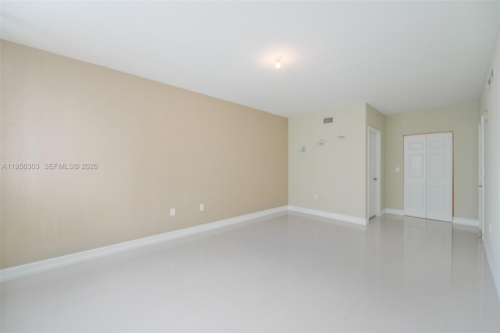 Photo of 1755 Hallandale Beach Blvd  #1408E, Hallandale Beach, Florida, 33009 - 
