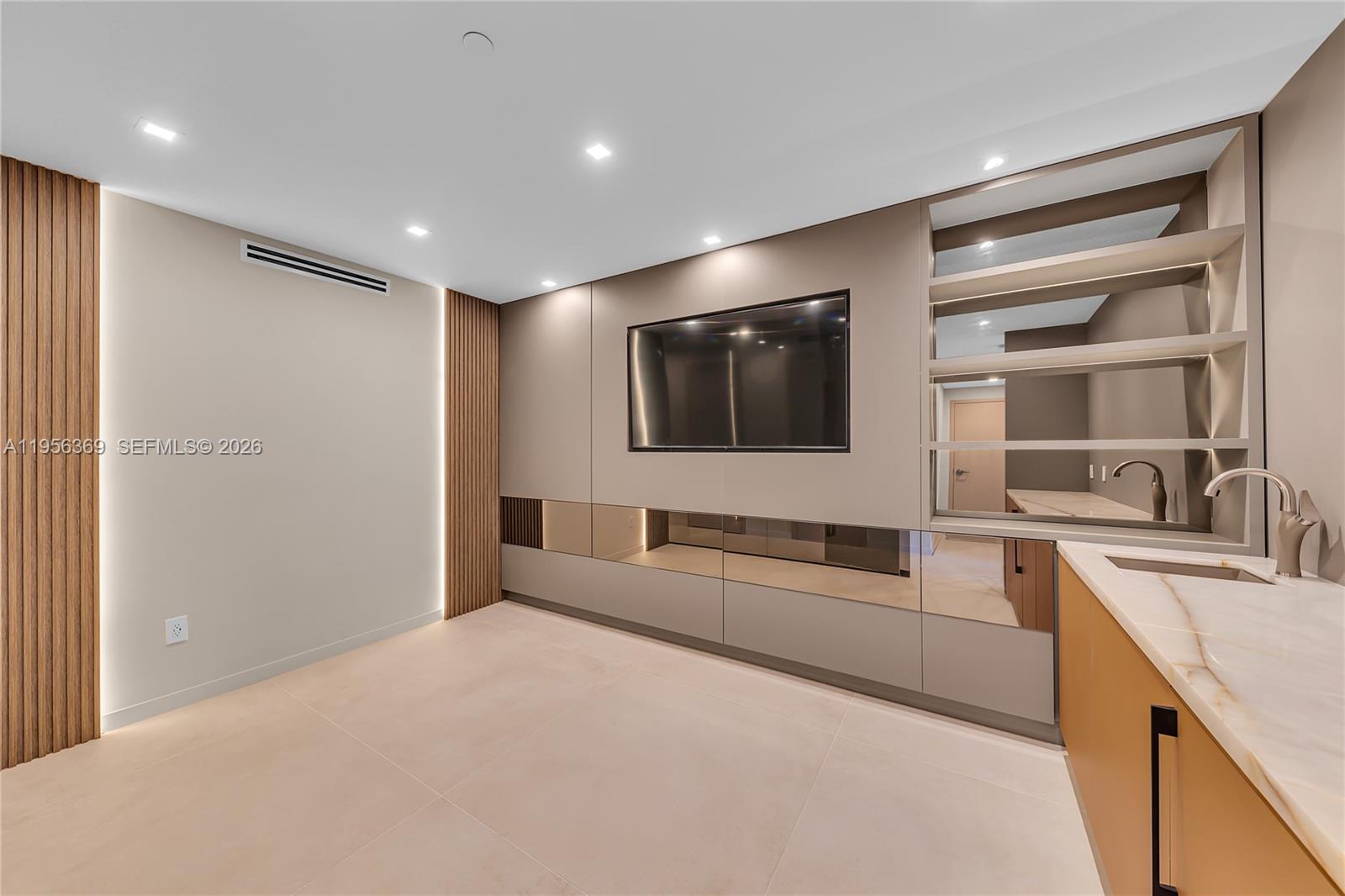 Photo of 3535 Ocean Dr  #1003, Hollywood, Florida, 33019 - 