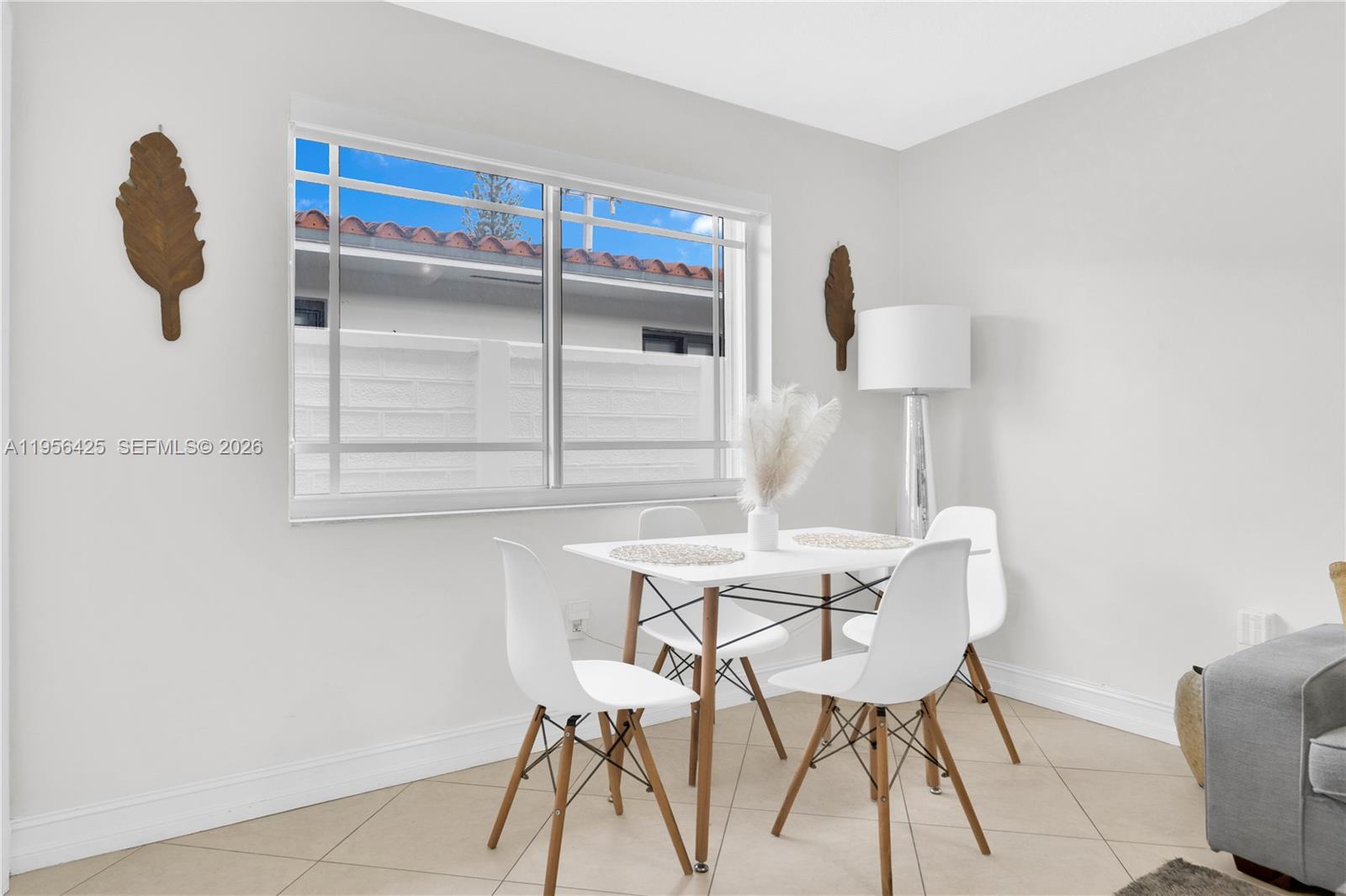   /  2020 sq. ft. $ 2026-01-31 0 Photo