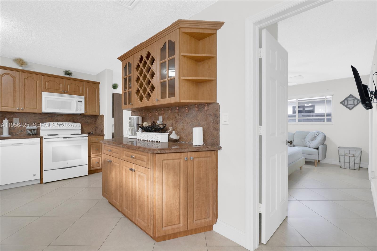   /  2020 sq. ft. $ 2026-01-31 0 Photo