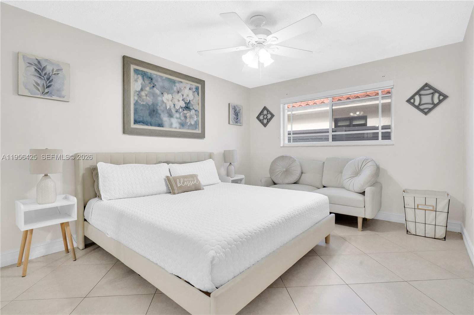   /  2020 sq. ft. $ 2026-01-31 0 Photo