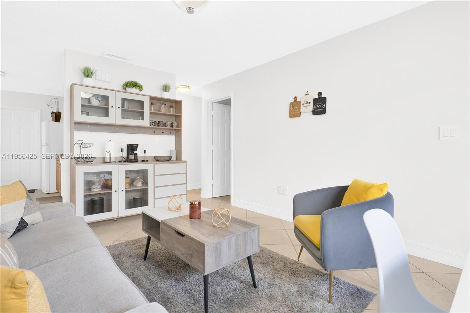   /  2020 sq. ft. $ 2026-01-31 0 Photo