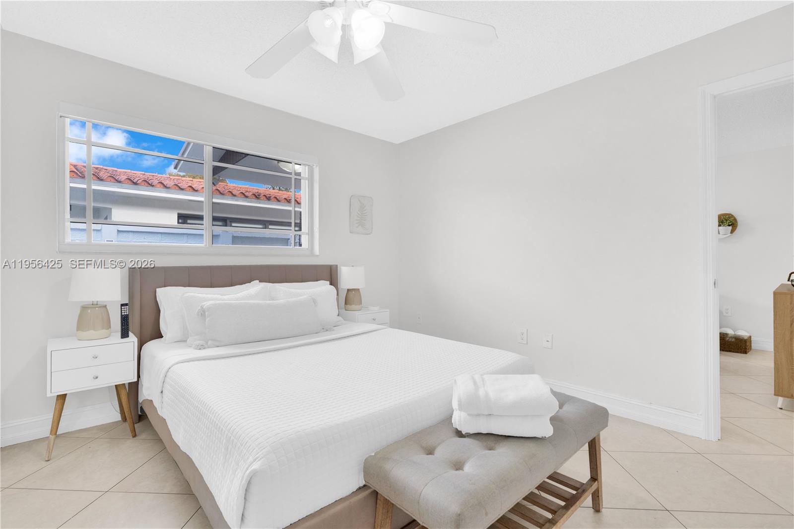   /  2020 sq. ft. $ 2026-01-31 0 Photo