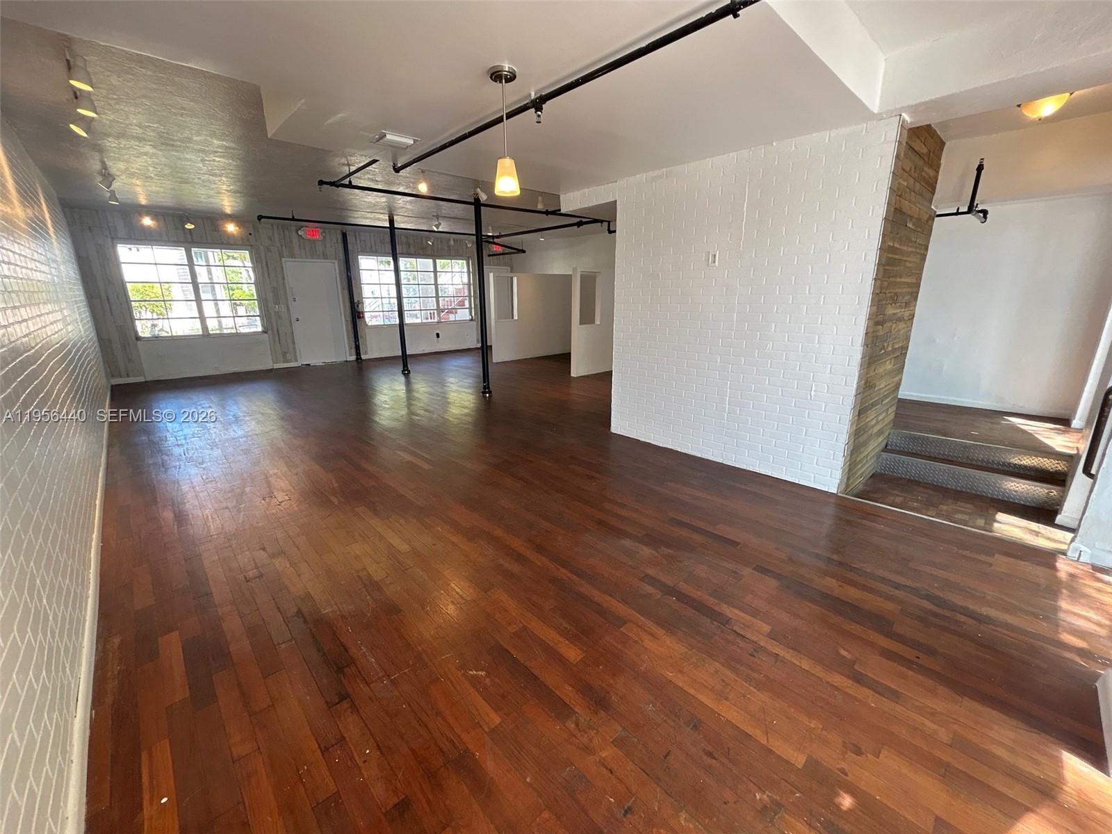   /   sq. ft. $ 2026-01-31 0 Photo