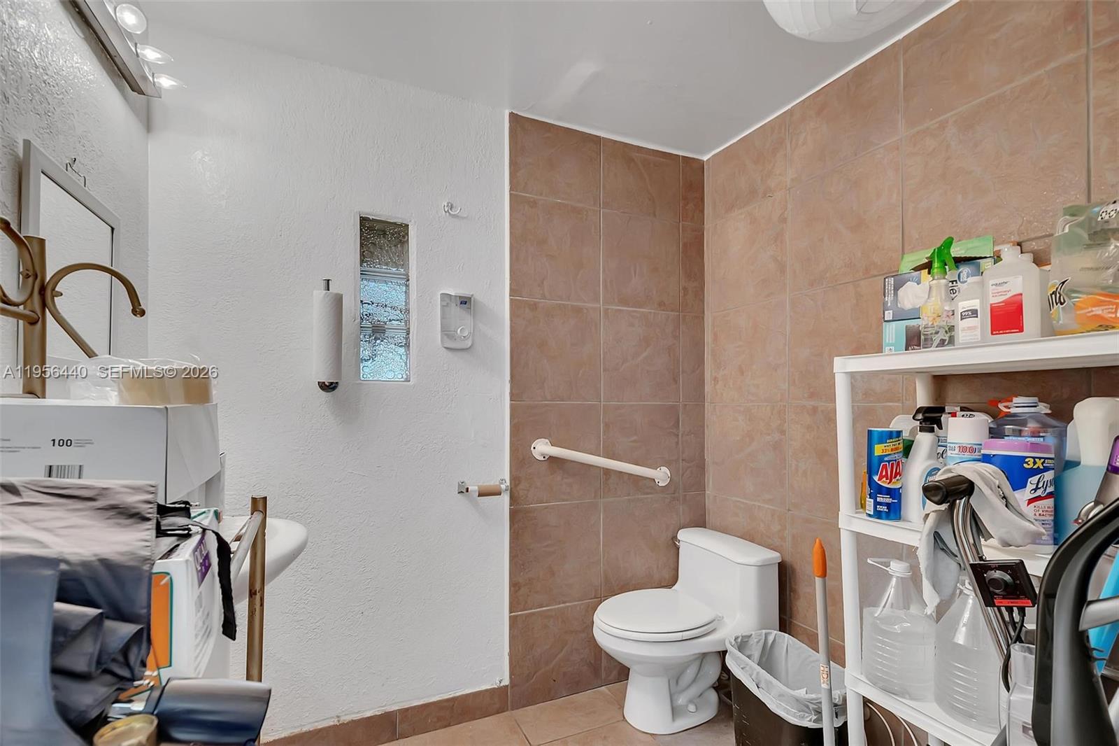   /   sq. ft. $ 2026-01-31 0 Photo