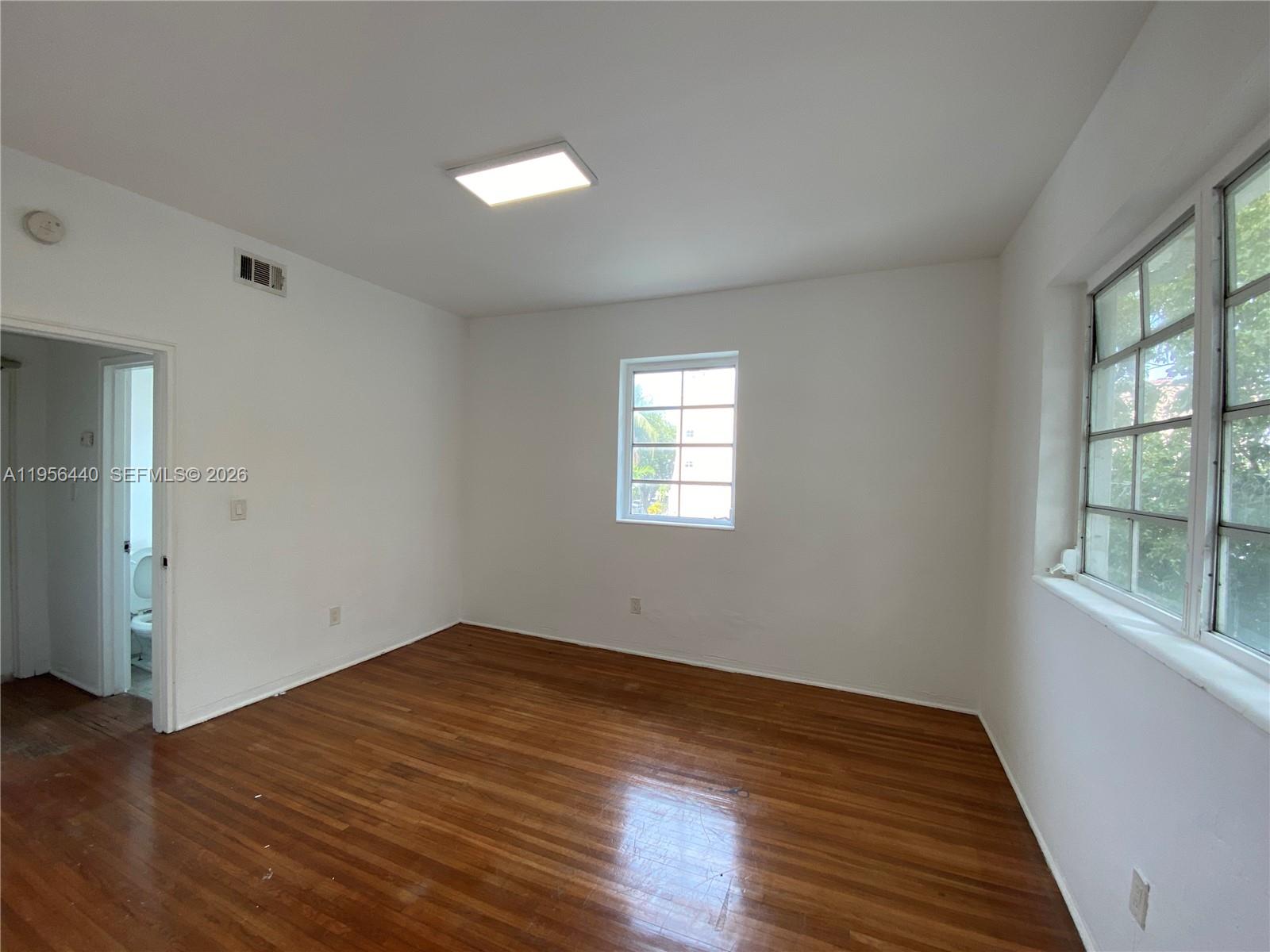   /   sq. ft. $ 2026-01-31 0 Photo