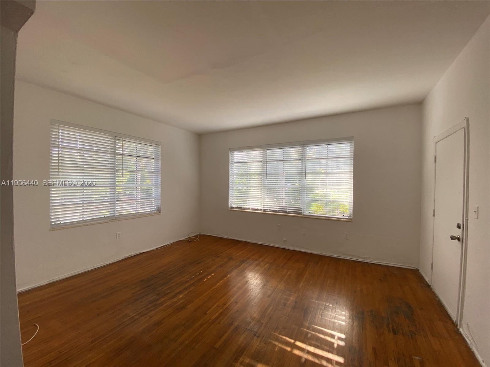   /   sq. ft. $ 2026-01-31 0 Photo