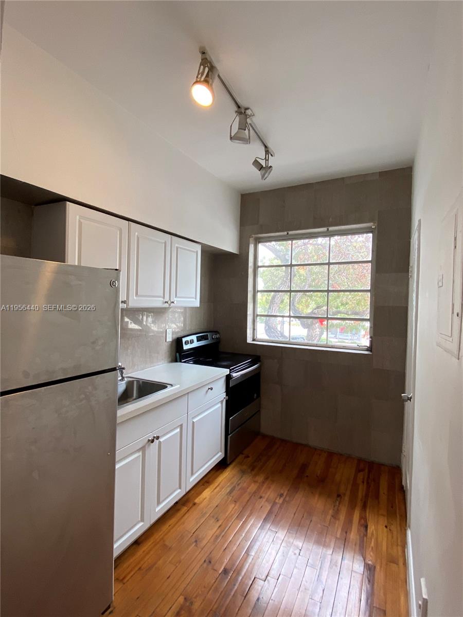   /   sq. ft. $ 2026-01-31 0 Photo