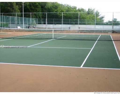 Ver detalles 501 1 / 2 762 sq. ft. $ 2026-01-31 0 foto