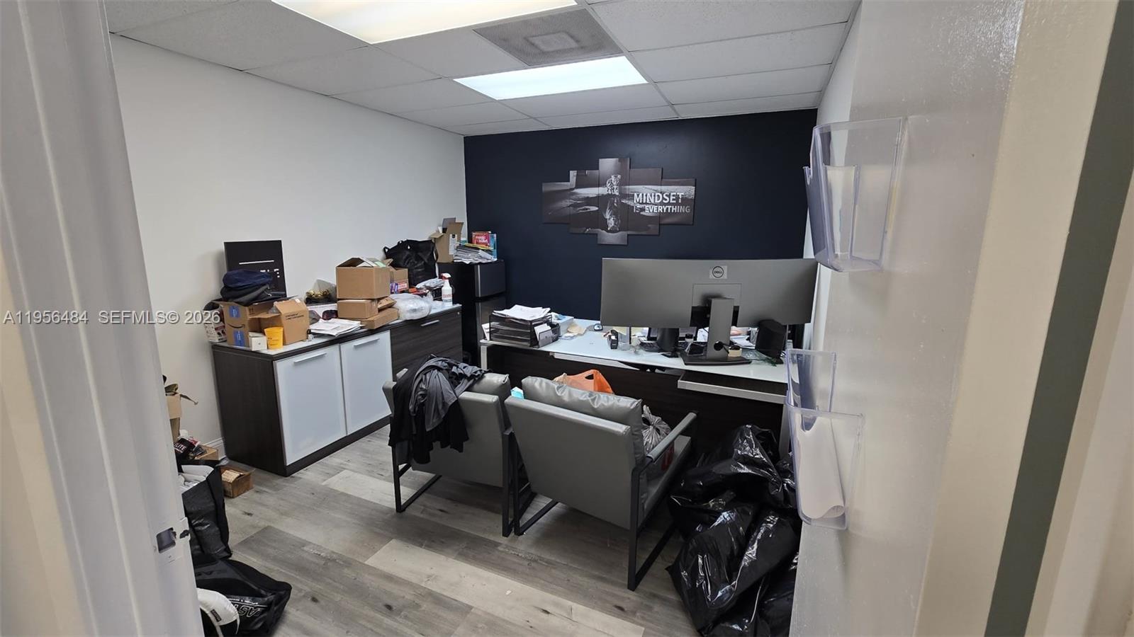   /   sq. ft. $ 2026-01-31 0 Photo