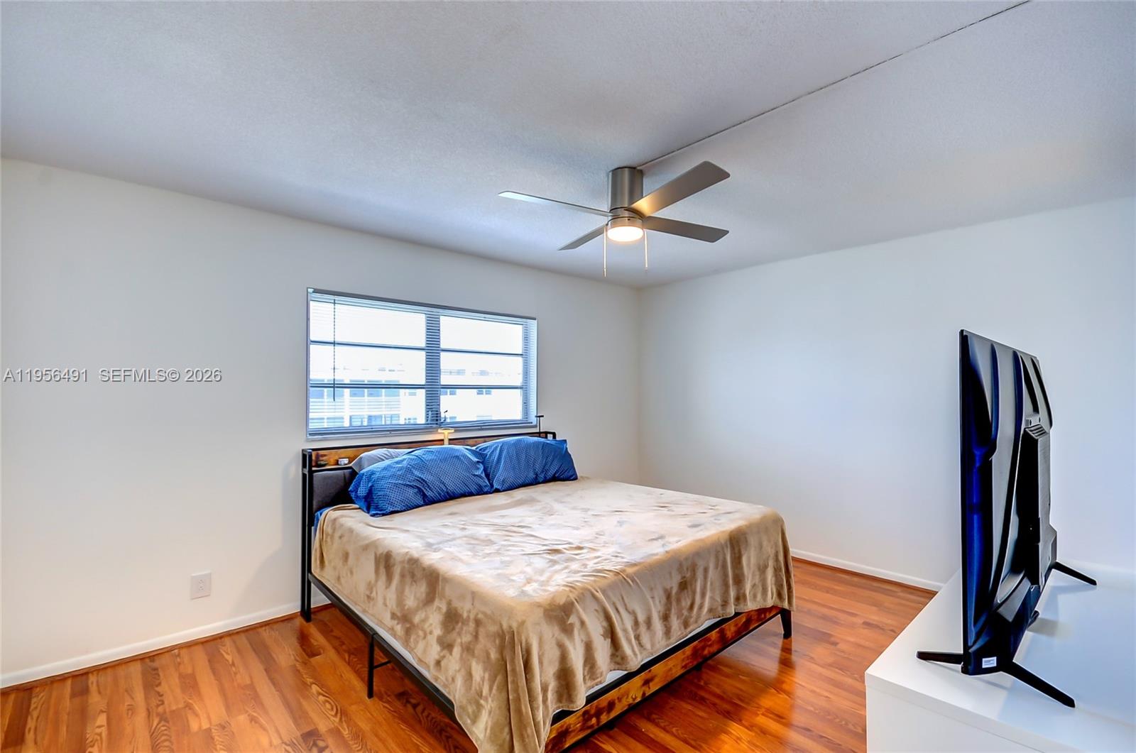 Photo of 301 14th Ave  #702, Hallandale Beach, Florida, 33009 - 