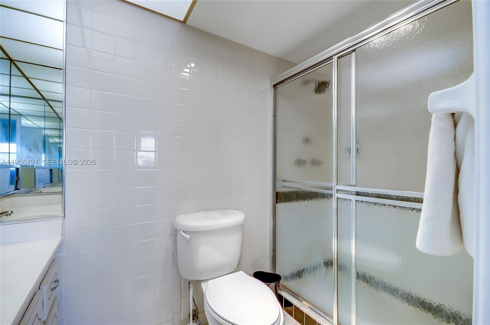 Photo of 301 14th Ave  #702, Hallandale Beach, Florida, 33009 - 
