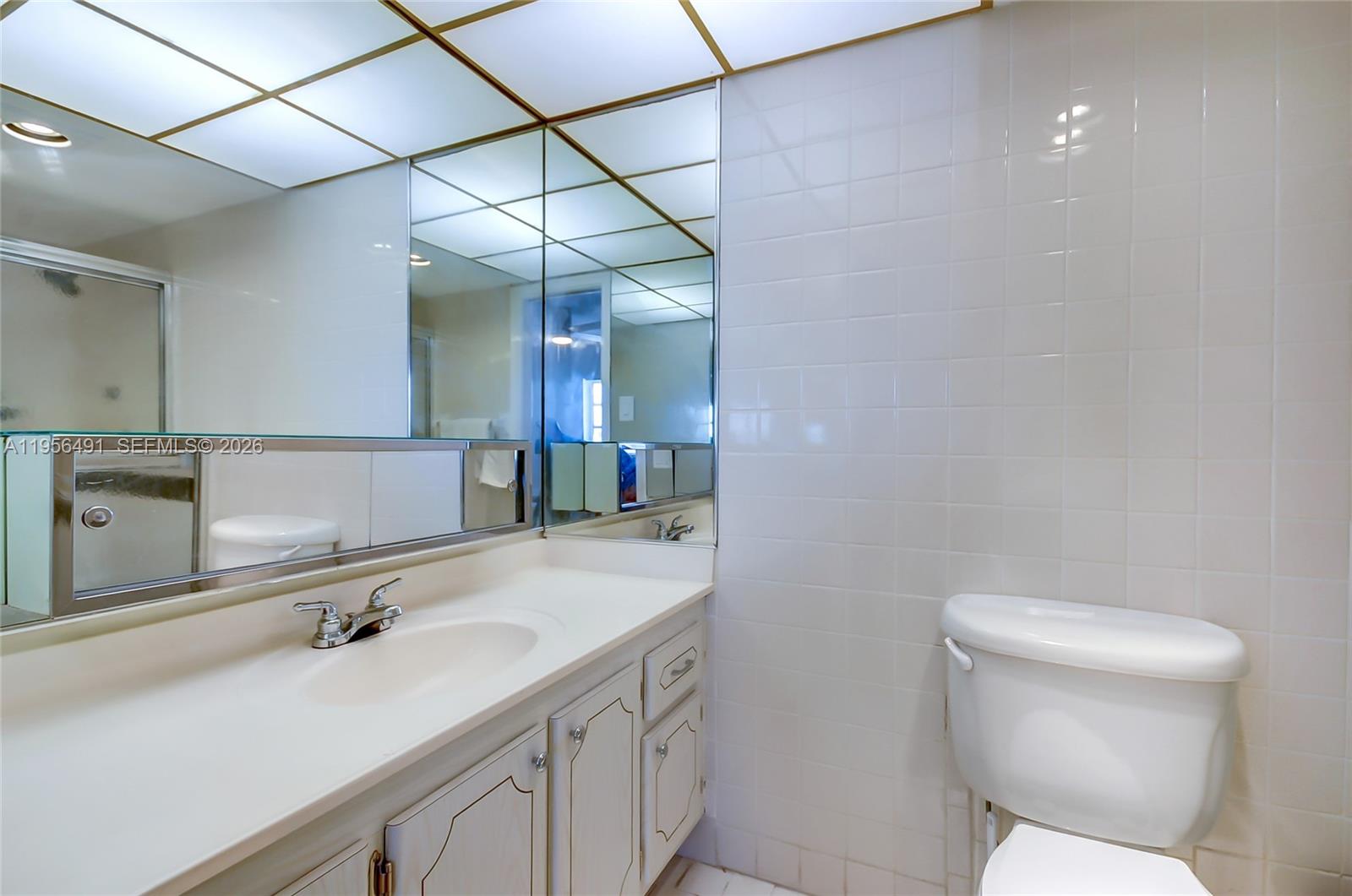 Photo of 301 14th Ave  #702, Hallandale Beach, Florida, 33009 - 