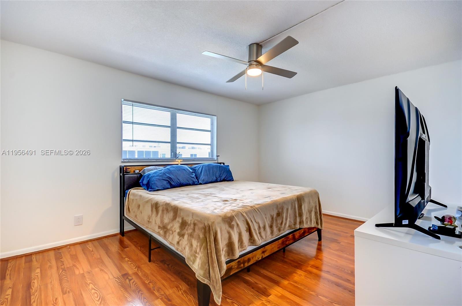 Photo of 301 14th Ave  #702, Hallandale Beach, Florida, 33009 - 