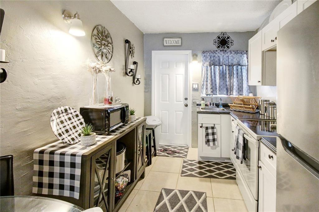   / 0 1272 sq. ft. $ 2026-03-27 0 foto
