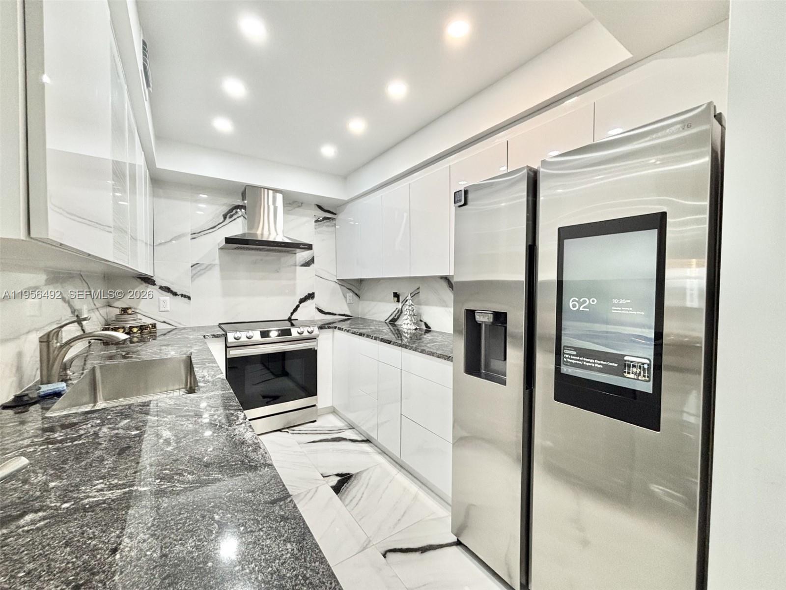 15B 1 / 1 798 sq. ft. $ 2026-01-31 0 Photo