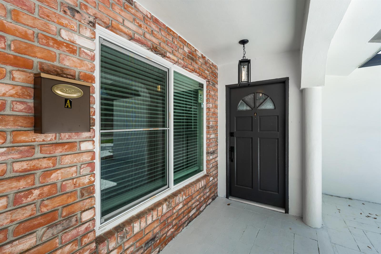 Ver detalles / 0 2813 sq. ft. $ 2026-05-24 0 foto