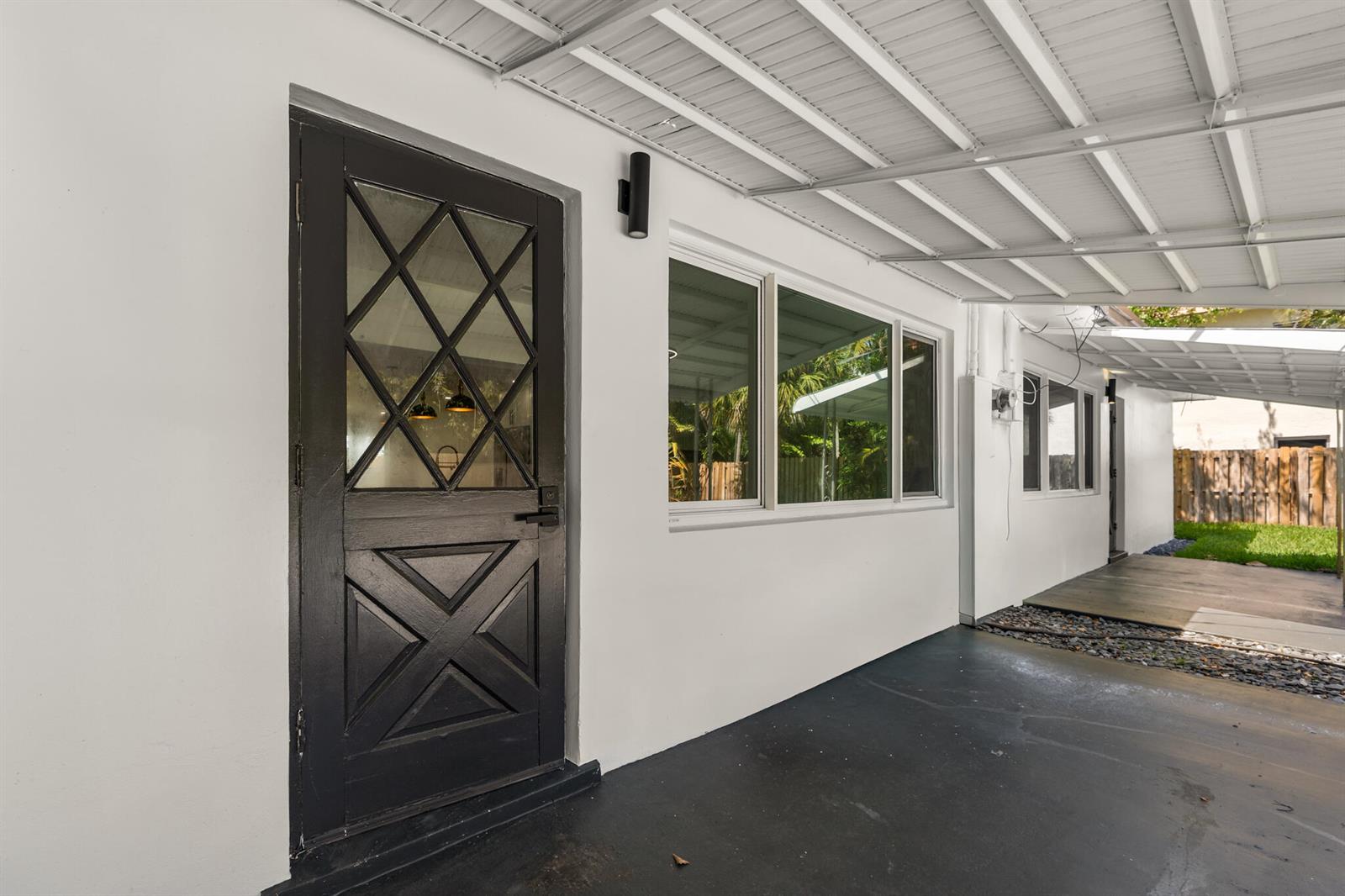 Ver detalles / 0 2813 sq. ft. $ 2026-05-24 0 foto