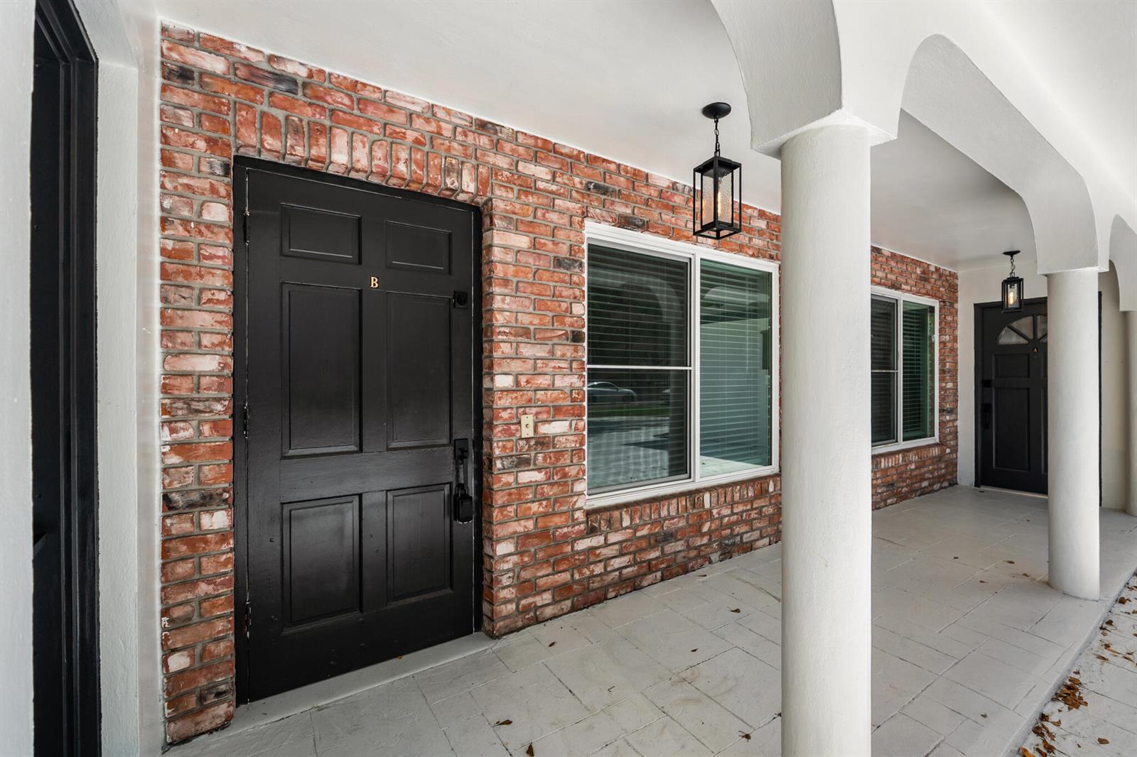 Ver detalles / 0 2813 sq. ft. $ 2026-05-24 0 foto