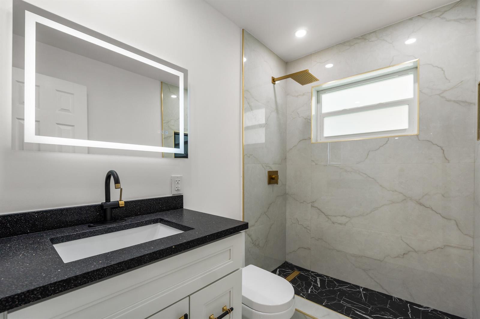 Ver detalles / 0 2813 sq. ft. $ 2026-05-24 0 foto