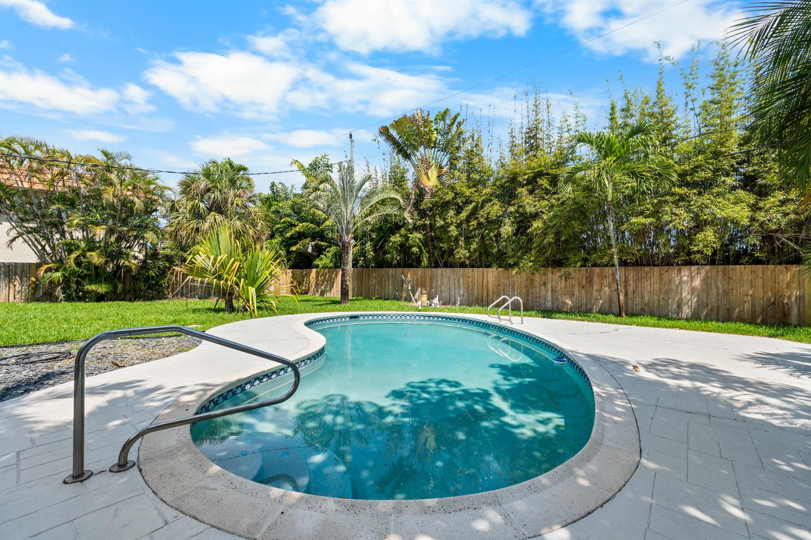 Ver detalles / 0 2813 sq. ft. $ 2026-05-24 0 foto