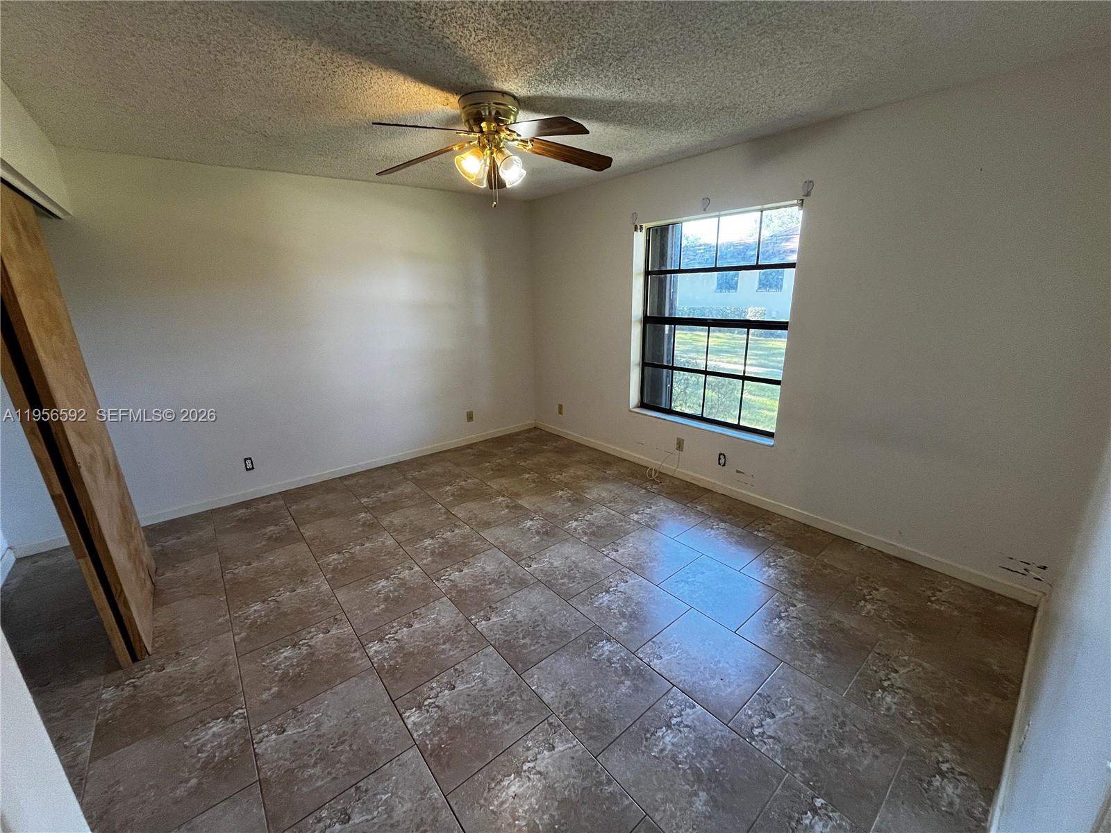 4296 2 / 2 1134 sq. ft. $ 2026-02-01 0 Photo