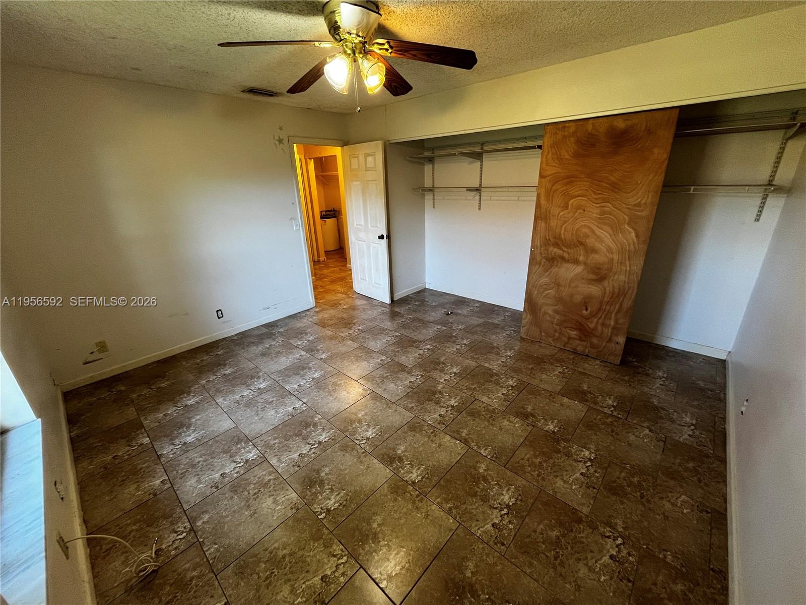 4296 2 / 2 1134 sq. ft. $ 2026-02-01 0 Photo
