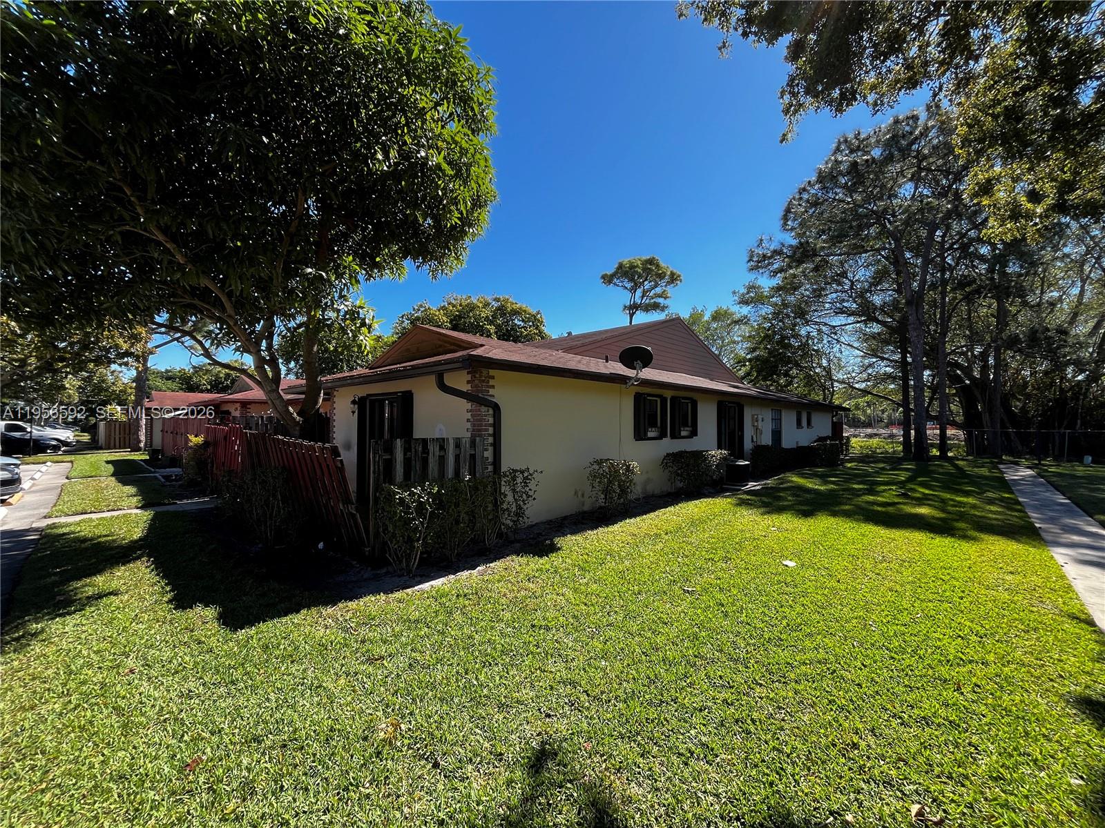 4296 2 / 2 1134 sq. ft. $ 2026-02-01 0 Photo