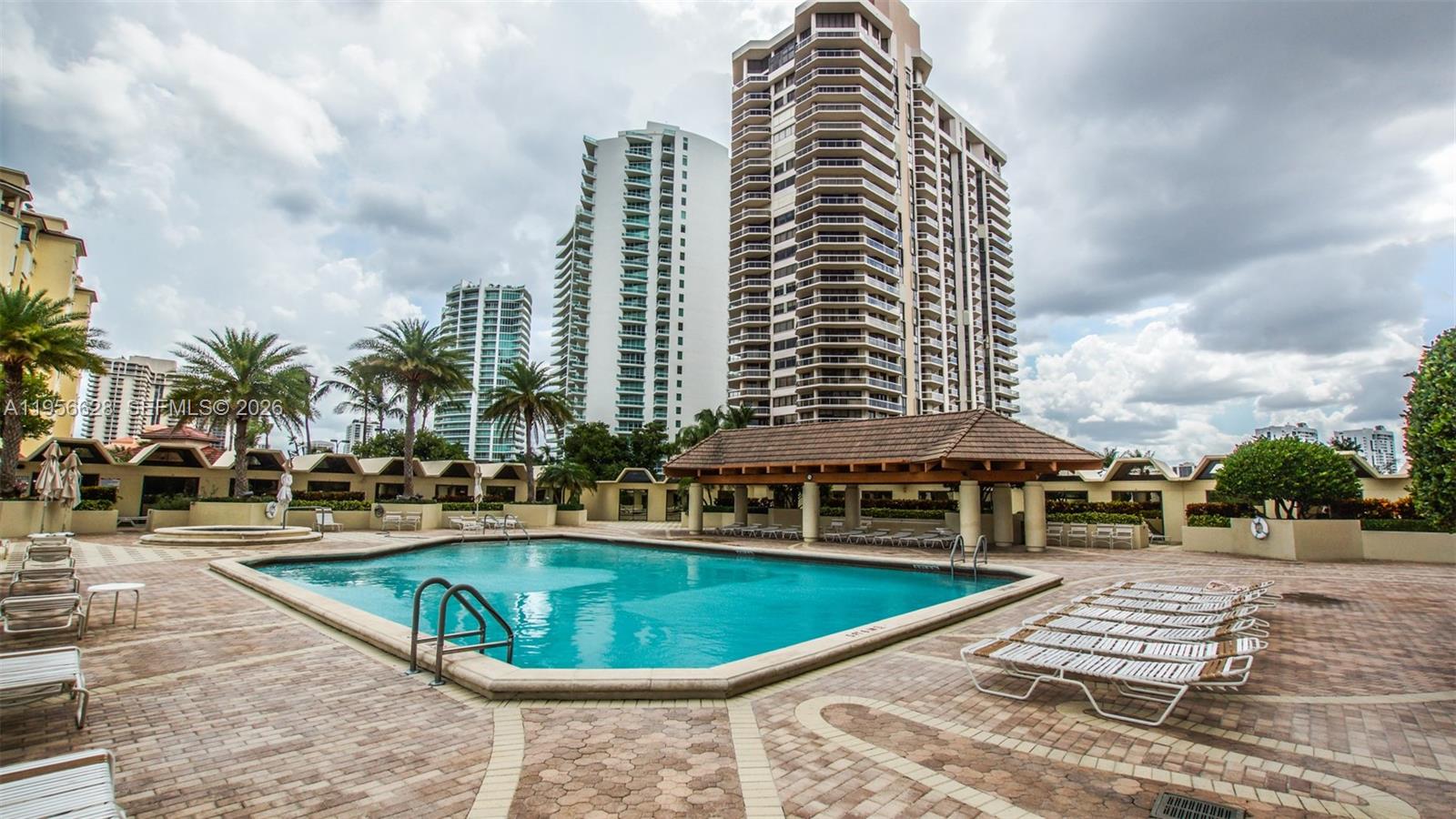 Photo of 20191 Country Club Dr  #901, Aventura, Florida, 33180 - 